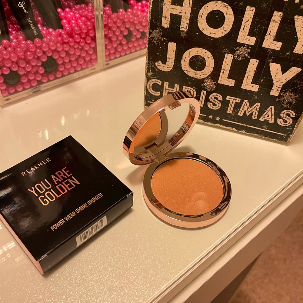 Bronzer